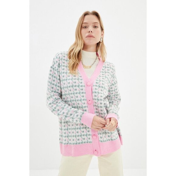NWT‎ Trendyol Pink Oversize Jacquard Knitwear Cardigan Size M/L - Picture 1 of 9
